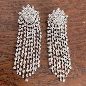 Large rhinestones earrings